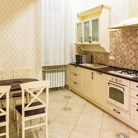 Фредра, 6 Lwów Zewnętrze zdjęcie