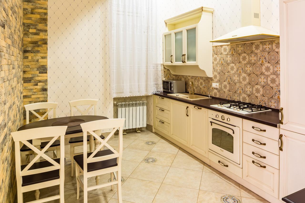 Фредра, 6 Lwów Zewnętrze zdjęcie